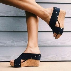 Lucky Brand Miller Black Cork Wedge sandal 8.5 9